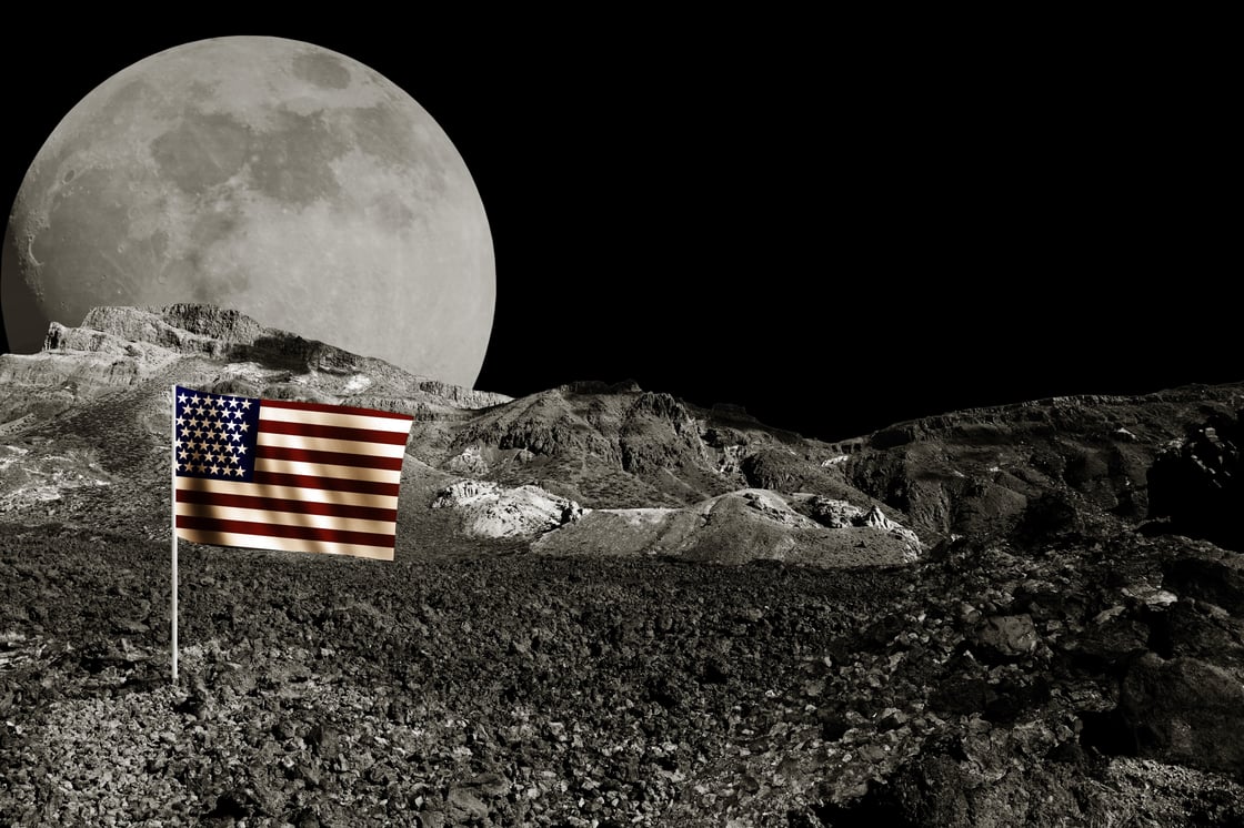 American flag and moon_Artimim