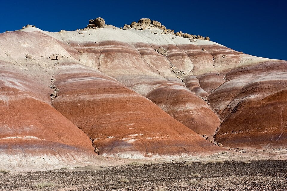 Bentonite Hills_Greg Willis_WikimediaCommons
