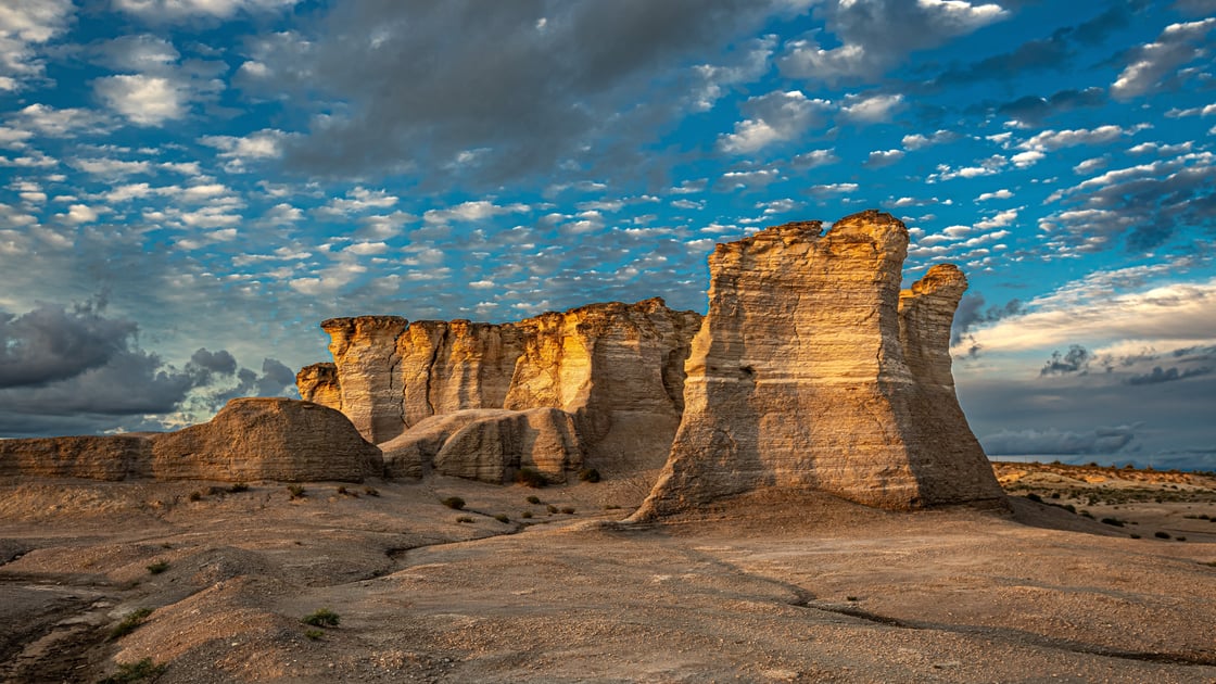 Monument Rocks_BobCraig