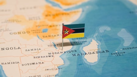 Mozambiquemapandflag_hyotophotos