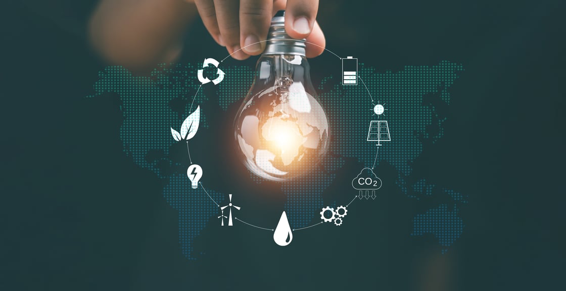 sustainable energy lightbulb_Krungchingpixs